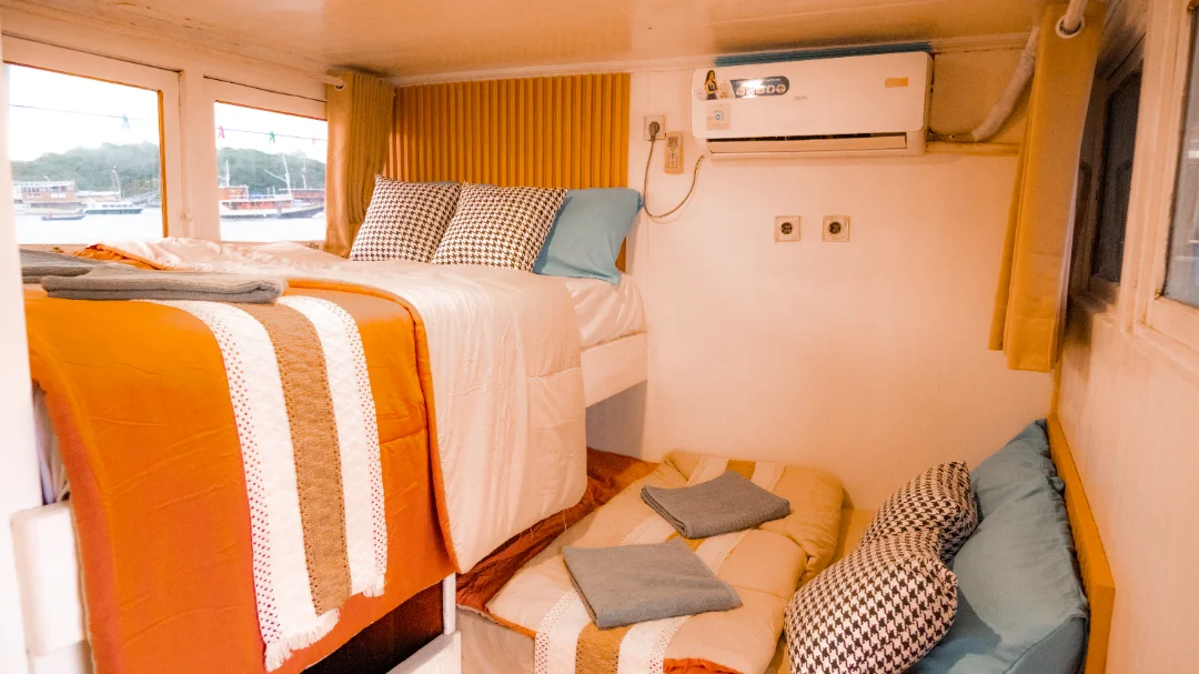 Shared-Cabin-Giona-converted